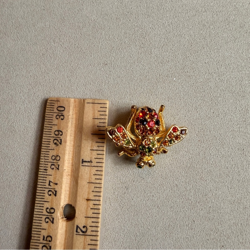 Joan Rivers Gold Tone multi colored Brooch Pin - Picture 2 of 7
